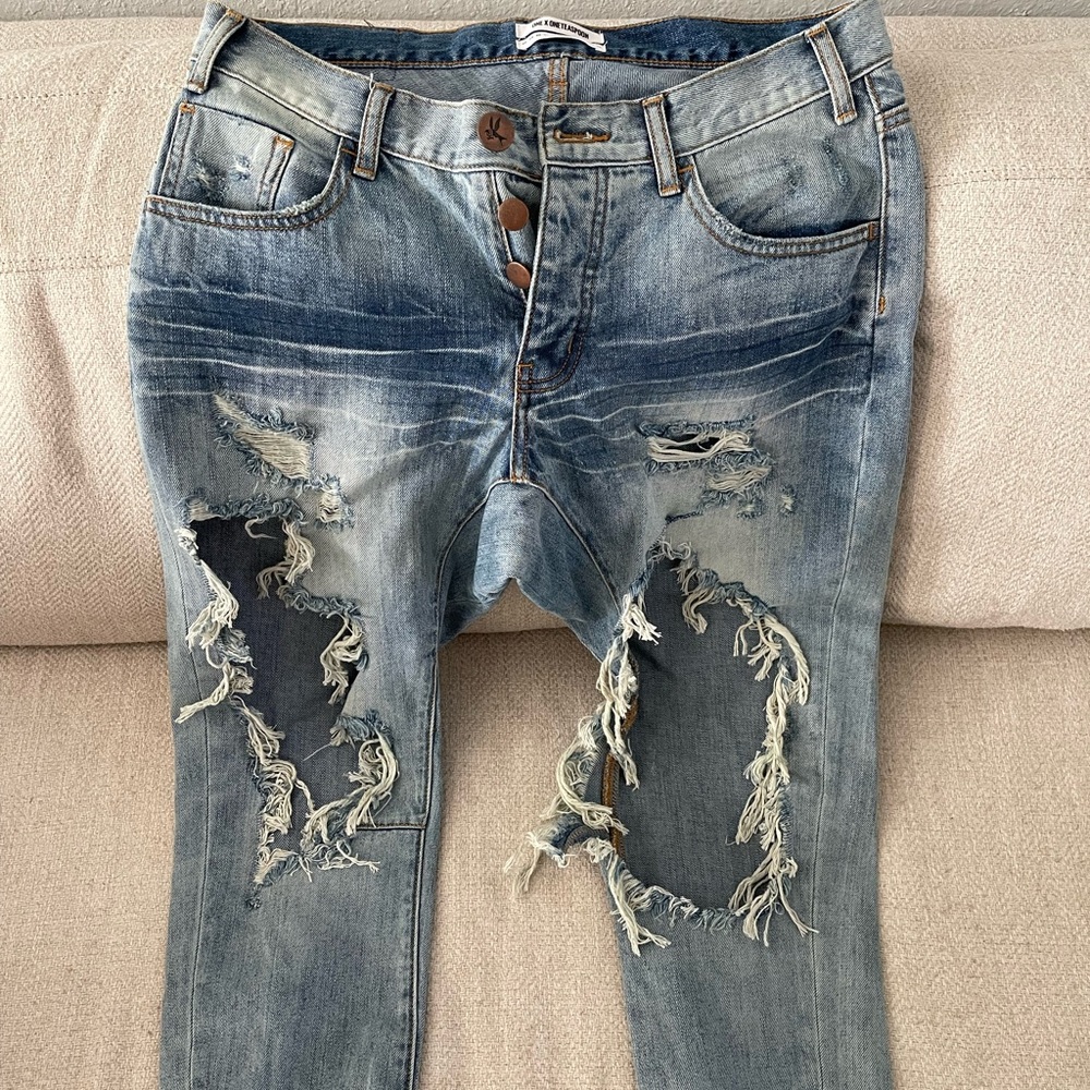New One Teaspoon ripped jeans